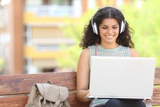 accessing the workshops outdoors on a laptop
