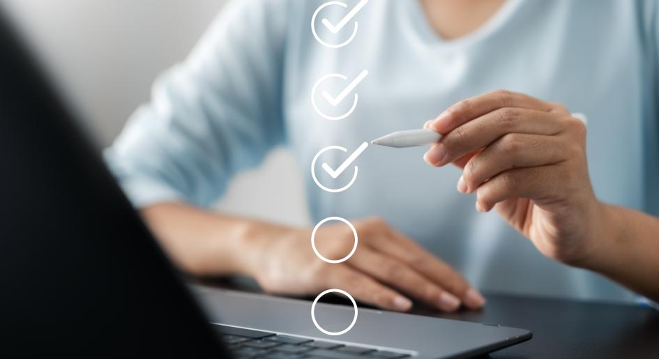 Someone checks an item on a virtual checklist